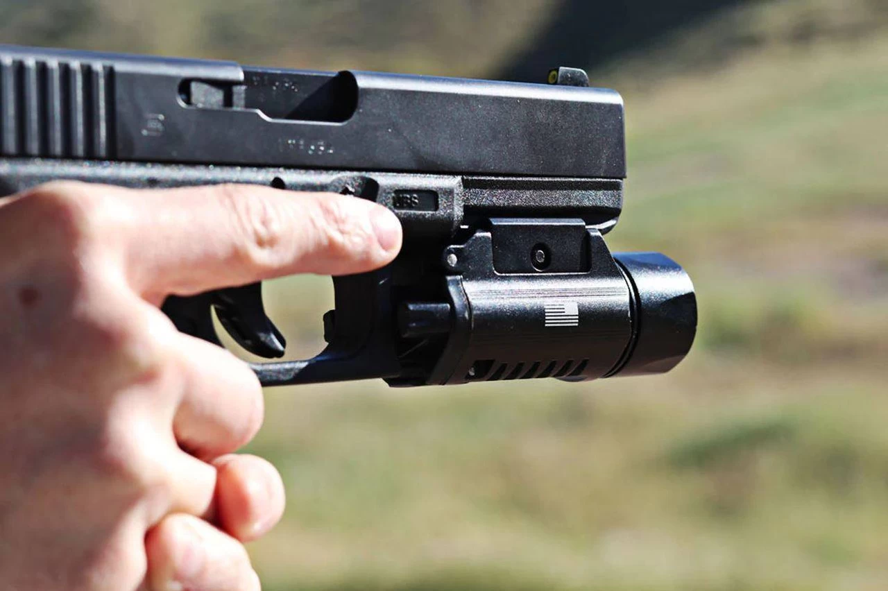 LA Police Gear SlideRail XWL Tactical Strobe WeaponLight 11 LA Police Gear SlideRail XWL Tactical Strobe WeaponLight - Image 9