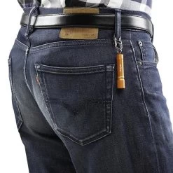 Nite Ize Radiant 100 Keychain Flashlight -Outdoor Tactical Gear nite ize radiant 100 keychain flashlight r100f 40036.1619216899