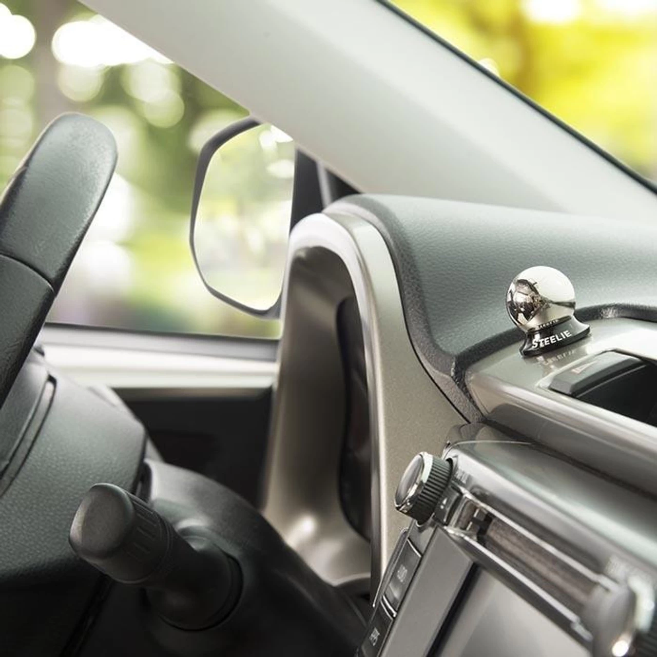 Nite Ize Steelie Dash Mount 3 Nite Ize Steelie Dash Mount